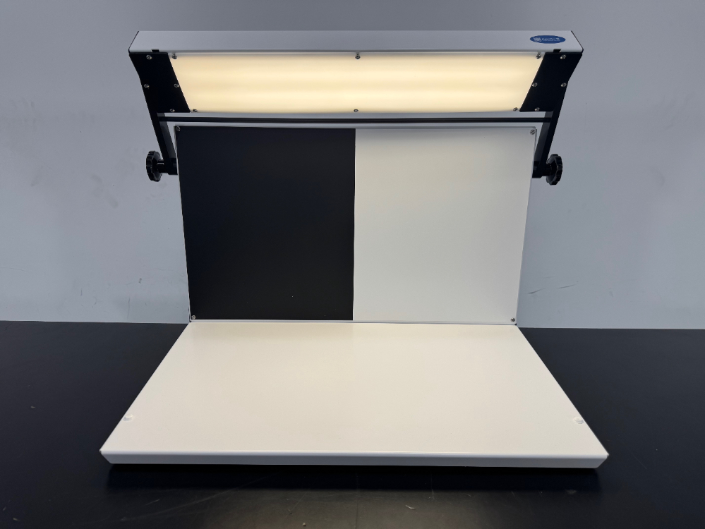 Image of Adelphi Apollo II LED Manual Inspection Booth